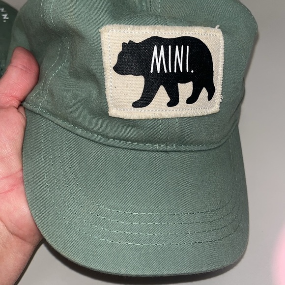 Rae Dunn pair of green baseball hats, mama bear & mini bear one size - Picture 6 of 7